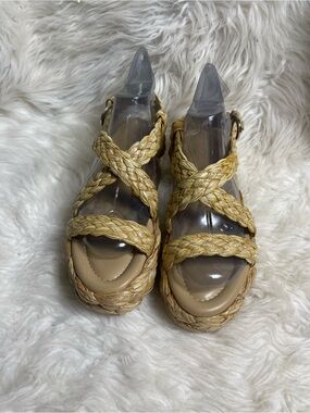Marc Fisher Braided synthetic Straw Platform straps Sandals SZ9M
